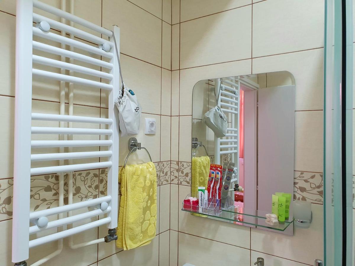 Nilena Apartmani Semêndria Exterior foto