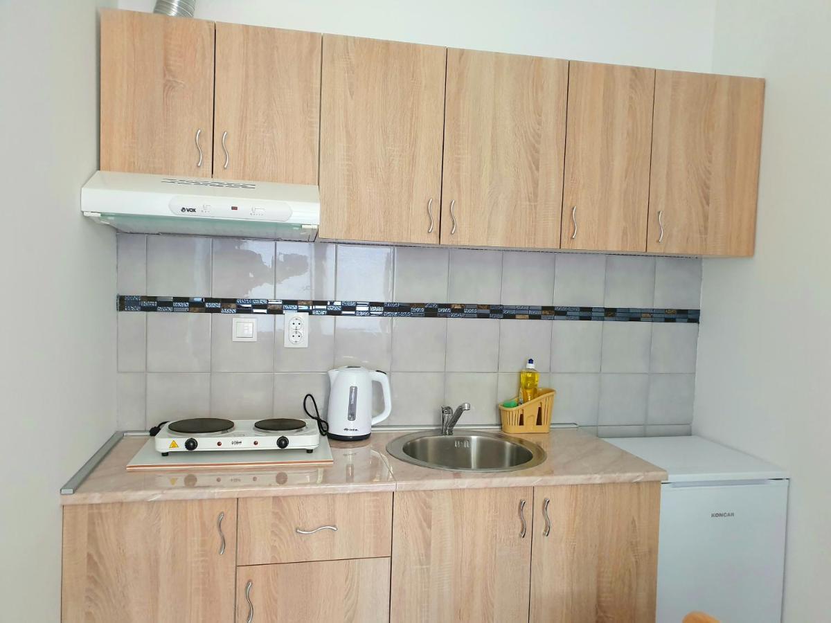 Nilena Apartmani Semêndria Exterior foto