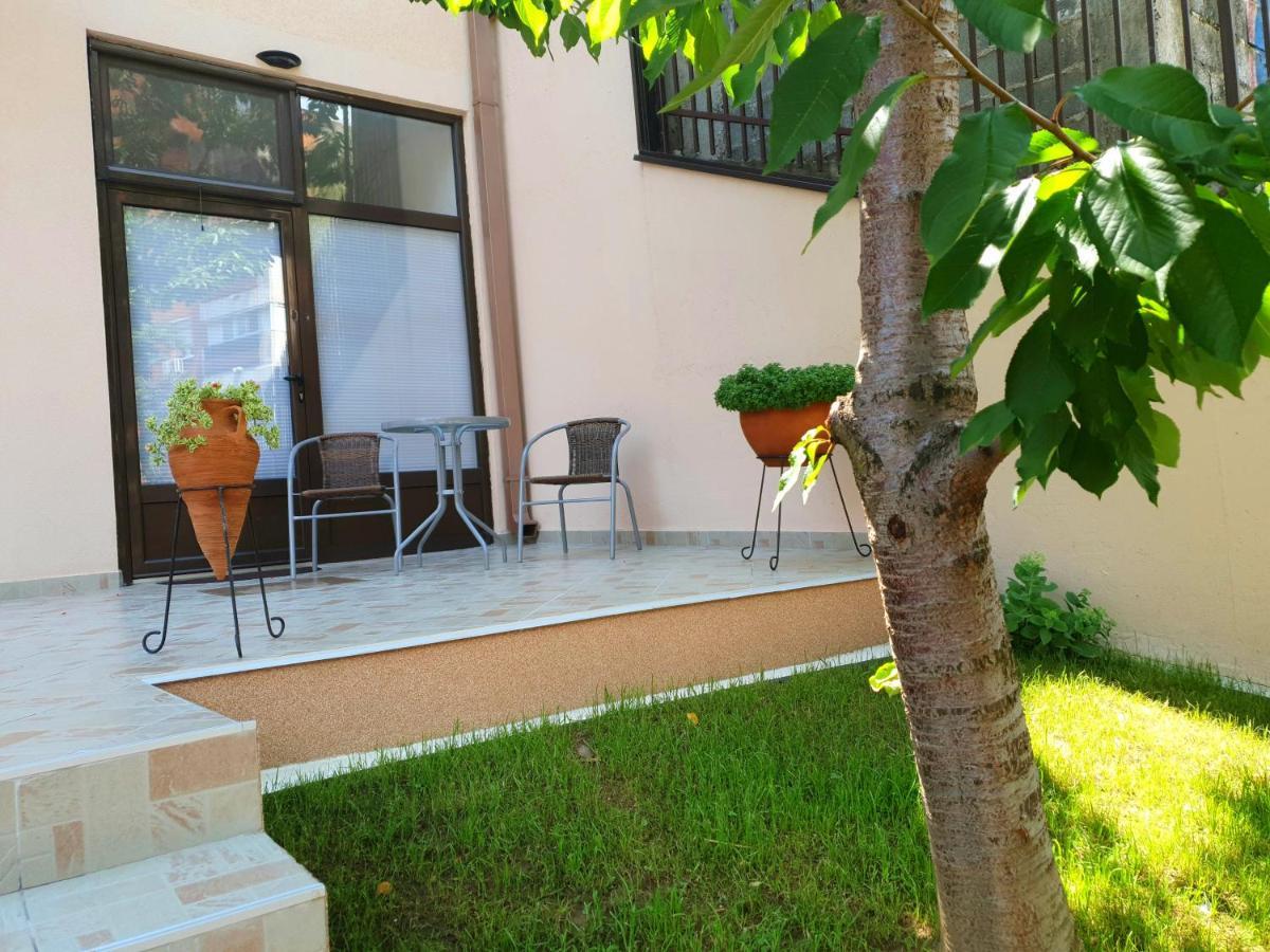 Nilena Apartmani Semêndria Exterior foto