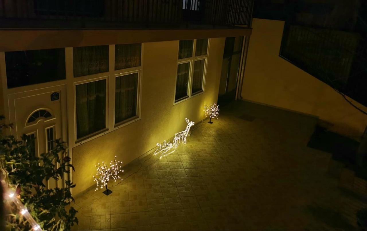 Nilena Apartmani Semêndria Exterior foto