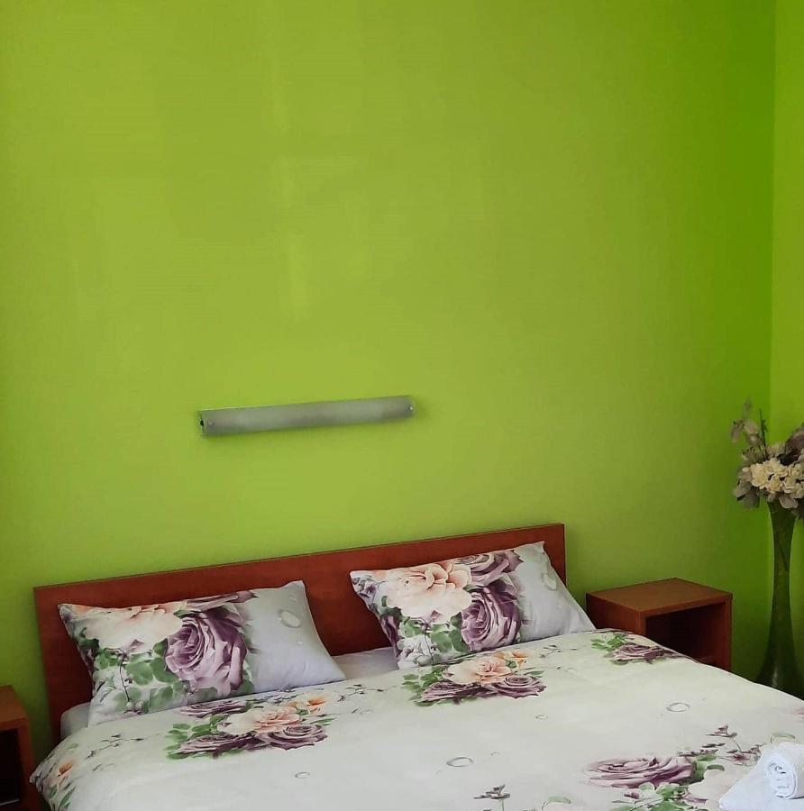 Nilena Apartmani Semêndria Exterior foto