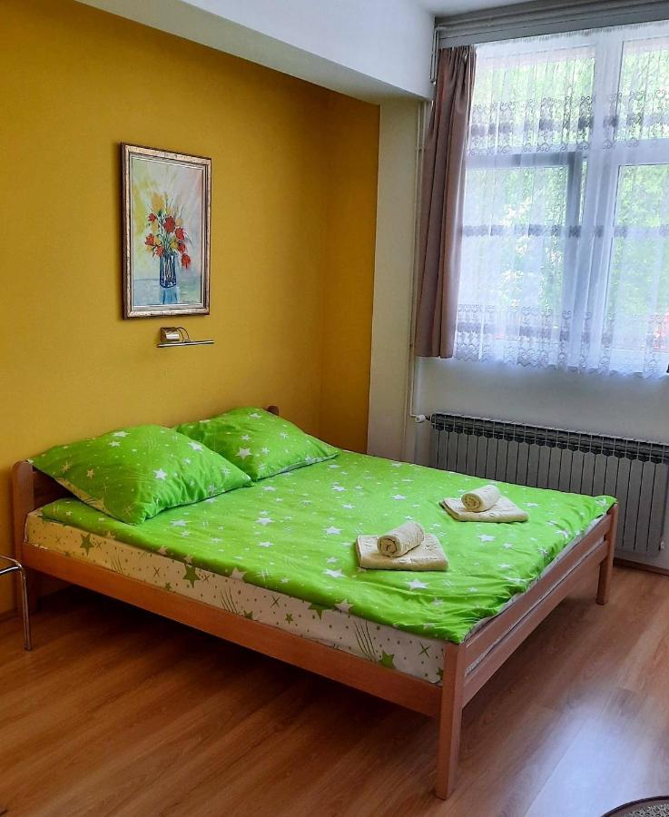 Nilena Apartmani Semêndria Exterior foto
